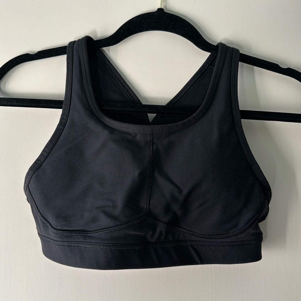 Athleta XS black sports bra